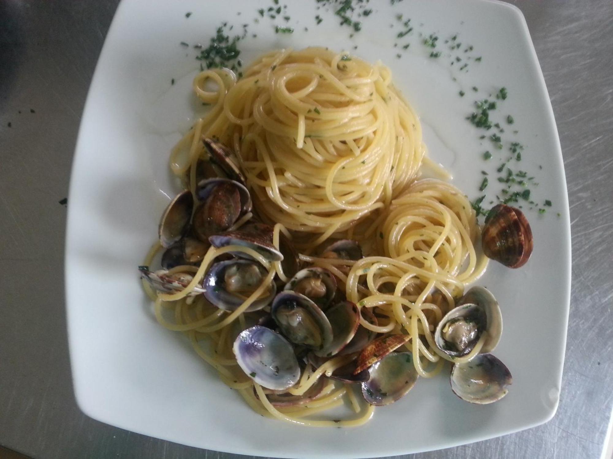 Hotel Ristorante Mareblu Амантеа Екстериор снимка